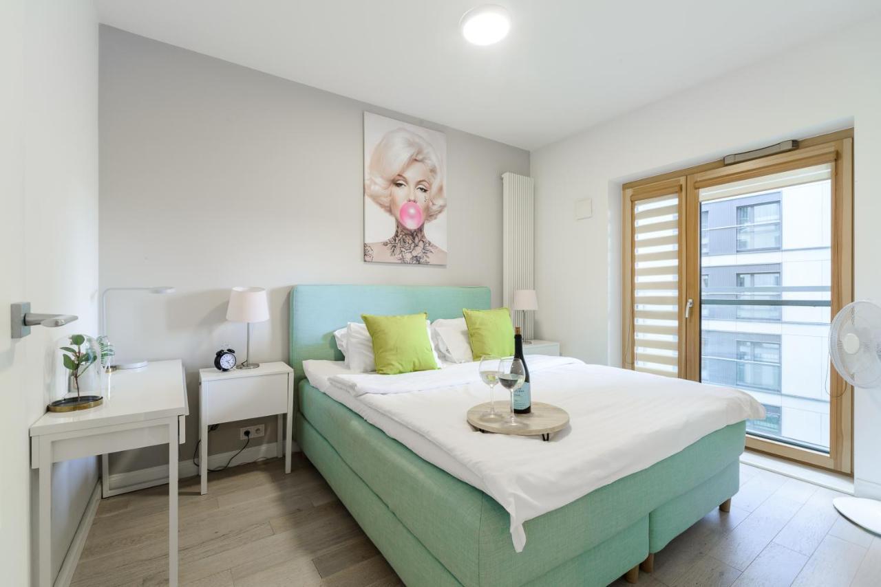 Luxury Apartments On Grzybowska Street In Warsaw Luaran gambar