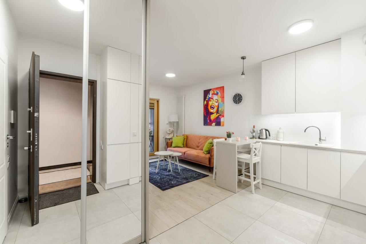 Luxury Apartments On Grzybowska Street In Warsaw Luaran gambar